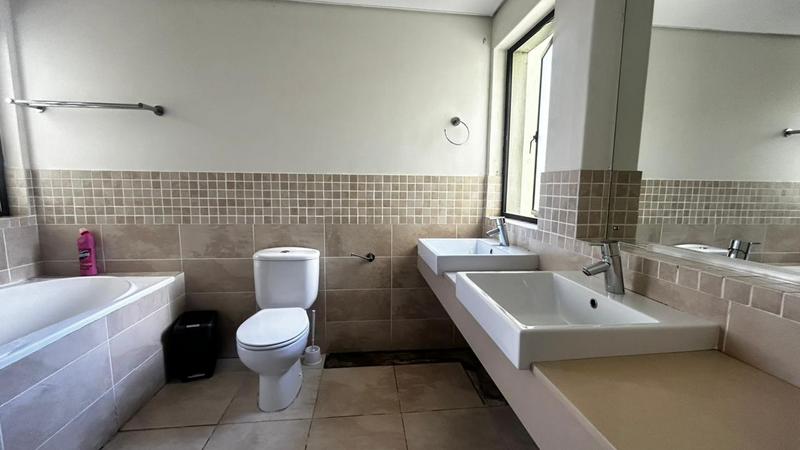 To Let 3 Bedroom Property for Rent in Mzingazi Golf Estate Eastern Cape